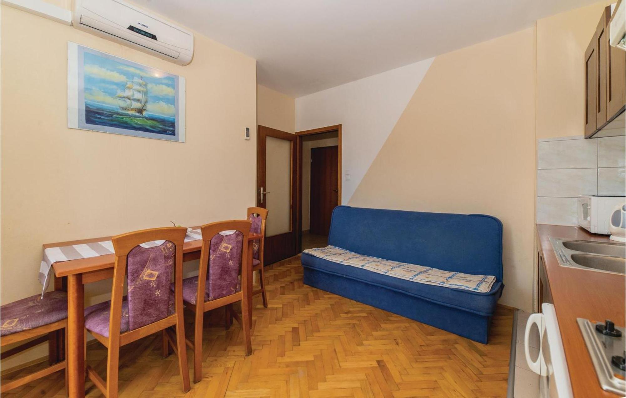 Pet Friendly Apartment In Biograd With Kitchen 비오그라드나모루 외부 사진